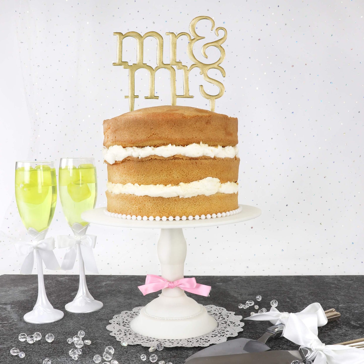 Cake Topper Cutter Mr & Mrs Modern