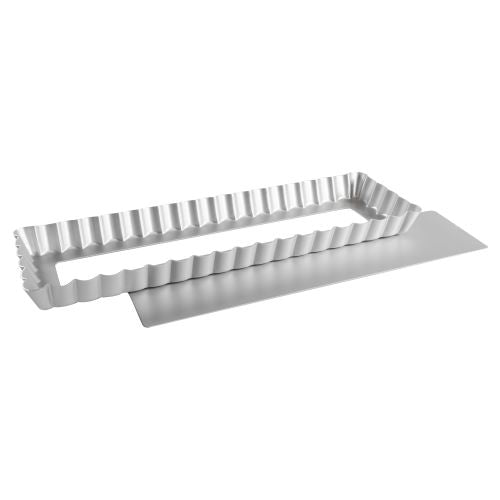 Oblong Fluted Tart Pan loose bottom