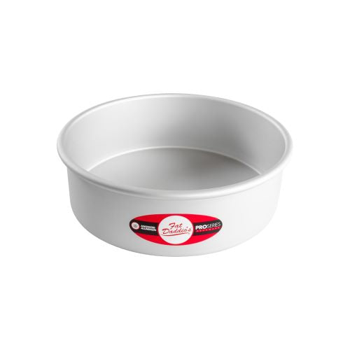 Round cake pan solid bottom 9 x 3